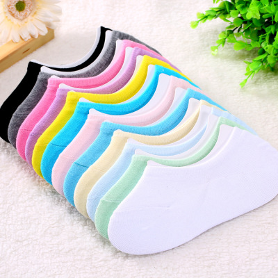 Wholesale silica gel anti-skidding cotton socks women's socks and socks women's socks wholesale manufacturers.