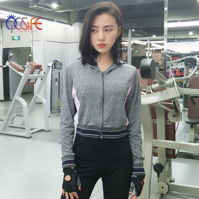 Spring and summer new sports fitness top short long sleeve zipper yoga clothes.