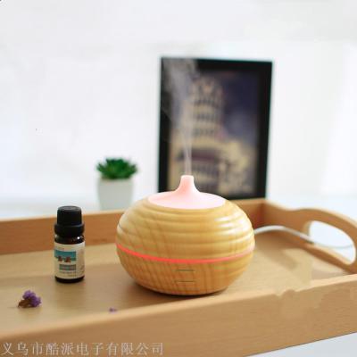 Humidifier aroma humidifier humidifier with seven color lamp desktop creative gifts.