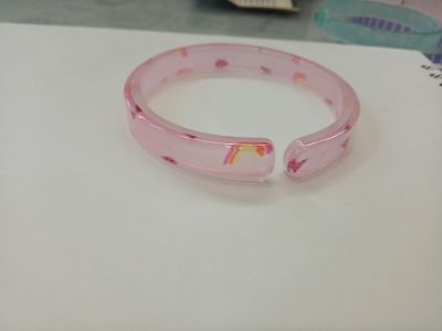 Acrylic children 's bracelets, patterns can be customized