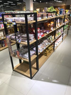 Hot selling wooden display shelf for supermarket,retail,Mother and Baby shop