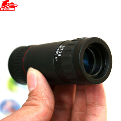 The compact size of the 8x18 telescope is compact and portable and high in high definition.