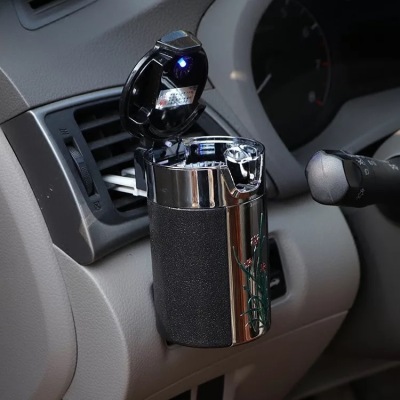 Carbon fiber automobile ashtray outlet can be mounted with led lamp luminous men's gifts.