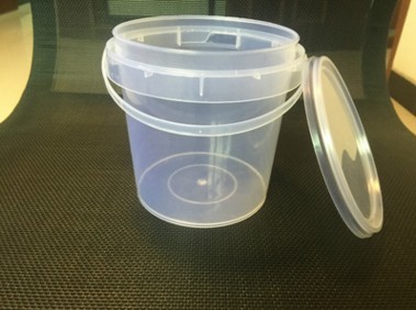 Manufacturer wholesaler medium drum high - grade PP transparent storage box toys for storage boxes.