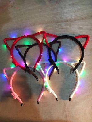 Popular cartoon ear light hairpin.