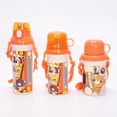 Small and medium size cartoon cup children's water bottle babies with straw boys and girls lovely water cup baby cup.