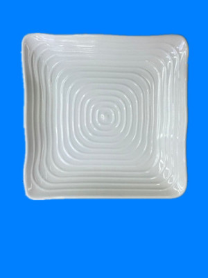 A large quantity of kidney tableware in A square plate of kidney plate