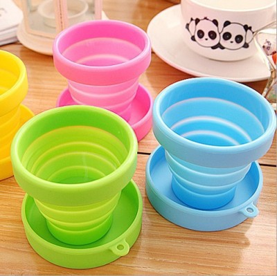 Travel travel portable creative mini folding cup silicone retractable cup with outdoor travel wash cup.