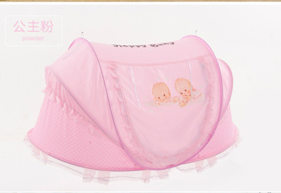 The baby mosquito net is soft and comfortable with no folding. It is easy to carry the baby mosquito net in the house