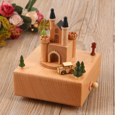 Wooden castle music box of octave box carousel box for men and women to give birth to children birthday gifts