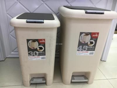 Multi-function trash can of high quality plastic with foot step