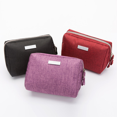 The new Korean version of the cosmetics collection package tour bag portable large size cosmetic bag.