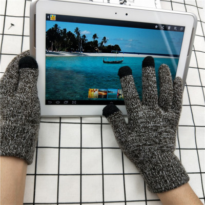 Touch covers an outdoor sports thermal anti-skid gloves men and women added five parts manufacturer wholesale