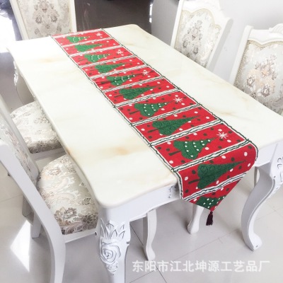 Manufacturer direct selling European red Christmas tree table flag cross border for Christmas party