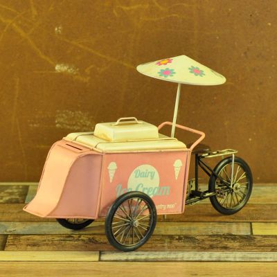 Metal ice cream car model retro home decoration soft decoration restaurant bar decorative metal crafts.