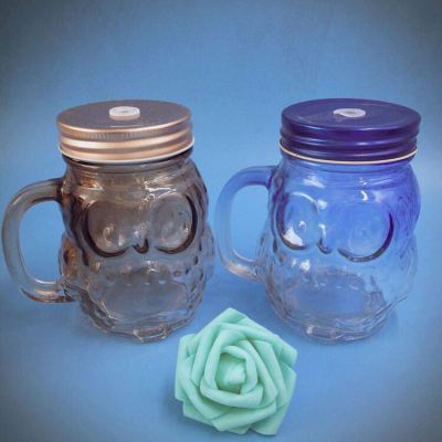 The new gradient color handle glass owl shaped cap with a straw.