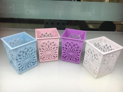 Snowflake hollow out pen container small sundry storage box desktop pen toilet living room office