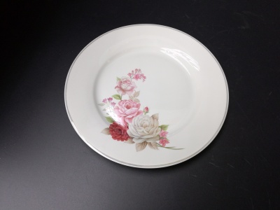 8-inch bone porcelain round flat small membrane flower single gold thread/single silver thread.