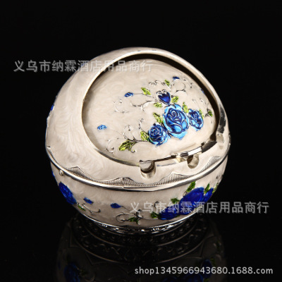 Spherical dome large castle ashtray European high grade alloy ashtray rose ashtray.