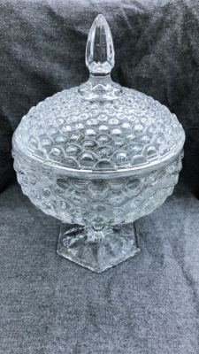 High - footed glass candy jar crystal clear with lid storage tank fruit bowl, jar jar, jar, jar.