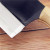 The wooden handle mulberry knife USES the raw iron chopping knife chopping knife to chop the meat knife.