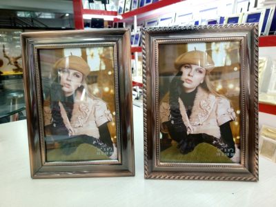 Factory direct sales of hanging wall hanging metal frame frame silver photo frame export trade