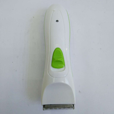 Chain supermarket hot sale classic hair cut stainless steel head shaver replaceable blade.