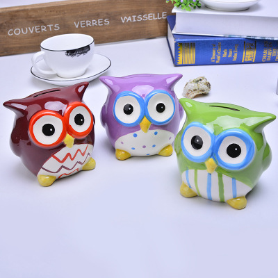 Ceramic owl creative white porcelain piggy bank birthday gift deposit box crafts wholesale source of goods.