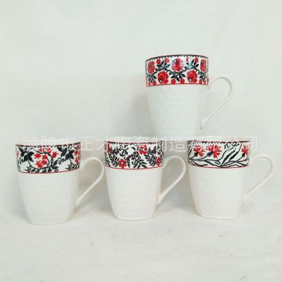 Ceramic coffee cup embossed flower water cup.