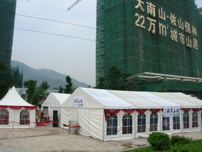 Manufacturer hot sale of large aluminum alloy activities awning strong wind belt with cloth band top curtain 10*25m