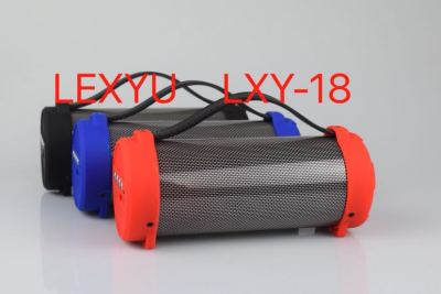 Lxy-18 handle dazzle color wireless bluetooth speaker subwoofer LED seven-color light bluetooth speaker