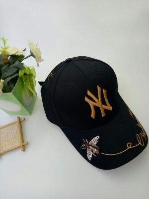 Hand-made beaded paded embroidered embroidered baseball cap 18 new bee leisure block cap for spring and summer