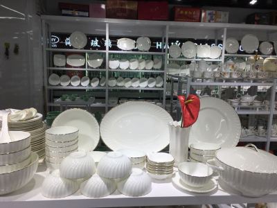 72 head embossed bone China tableware ceramic hotel supplies