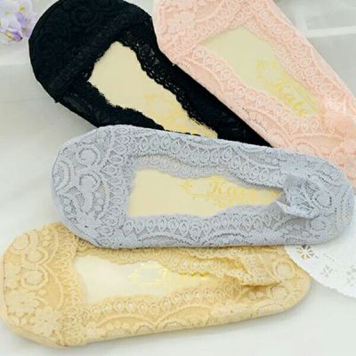 New invisible lace boat socks women spring and summer thin socks with a wide range of breathable silicone anti-skid