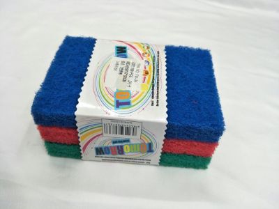 Wash dishcloth with hard colored cloth; do not touch the dishcloth with oil; do not remove the wool