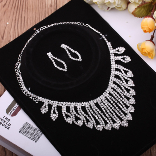 New Bridal Ornament Wedding Bridal Necklace Wedding Accessories Bridal Wedding Rhinestone Earrings Set Chain