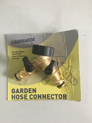 Garden water pipe connector