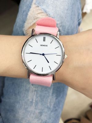 The new style of small fresh college wind silver nail pure color canvas belt boys and girls watch students watch