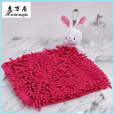 Chenille hand towel came into the market in 2014 with polyester broiler material with 3cm hair and a head of 30*30cm thick