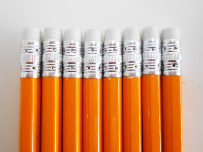 HB 2B Pencil Strip Stick Top Mantle Pencil round Hexagonal Triangle Pencil Children's Gum Pencil