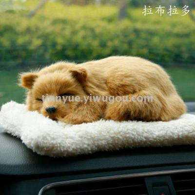 The activated carbon simulates the plush toys in the car mounted bamboo charcoal car