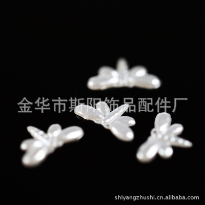 Manufacturers direct selling rice white dragonfly paint red dragonfly plastic beads clothing accessories wholesale