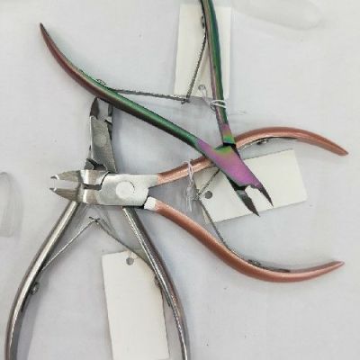 Dead leather pliers without steel. Quality is very good