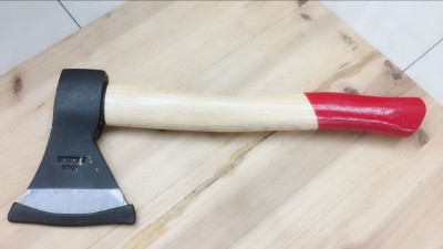 Axe handle axe red lacquer wood handle fiber handle plastic handle axe hardware tool