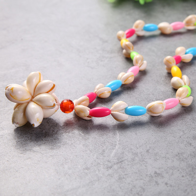 Natural sea shells conch colorful necklace hand string decorative crafts seaside tourist attractions to commemorate small gifts