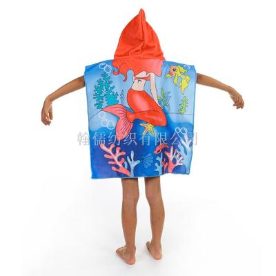 Portable outdoor beach towel for children's cape.