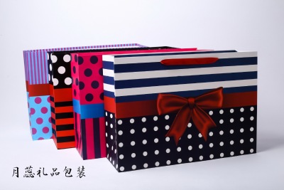 Clothing paper bag wholesale spot packaging bag customized paper bag size wholesale custom-made extra large