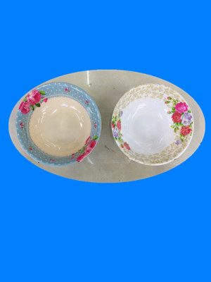 Is a large number of stock spot processing of imitation ceramic bowl