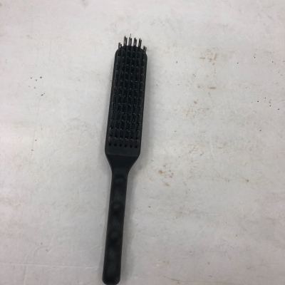 Black handle five-finger wire Brush