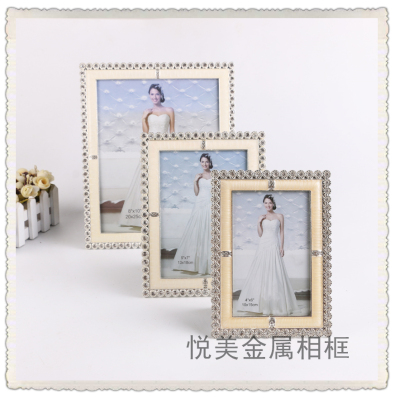 European-style Korean wedding picture frame can be used for simple wedding couple picture frame